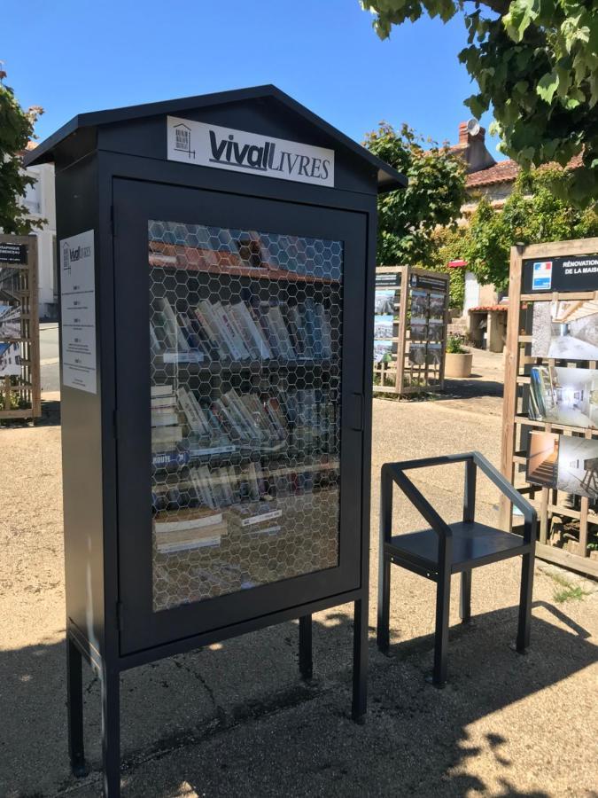 Mouilleron-en-Pareds Place Au Repos מראה חיצוני תמונה